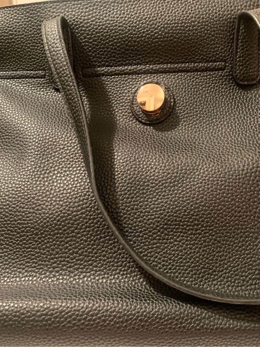Kenneth Cole Reaction Black Pebbled Leather Shoulder Bag with Gold Hardware